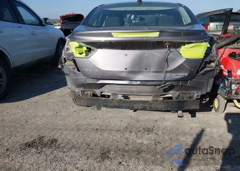 2014 Ford Focus S из США, поврежденный, VIN 1FADP3E27EL209255